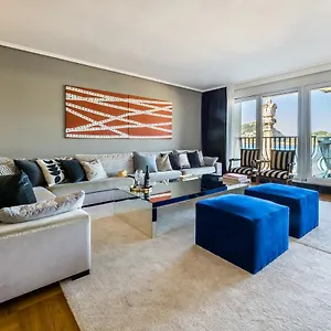 https://la-concha-beachview-apartment.sansebastianhotels.net