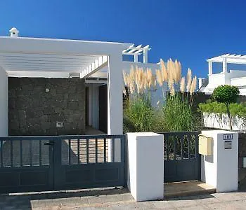 Sun Grove Villas & Spa Playa Blanca  0*, Playa Blanca (Lanzarote) Spain